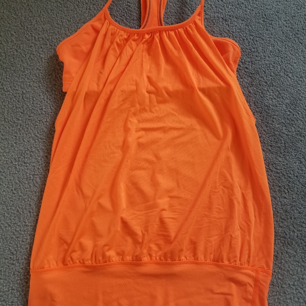 Lululemon tank top
